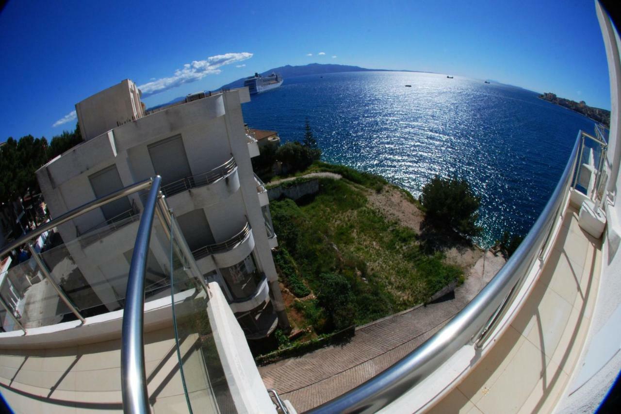 Azzura Flats Lägenhet Sarandë Exteriör bild